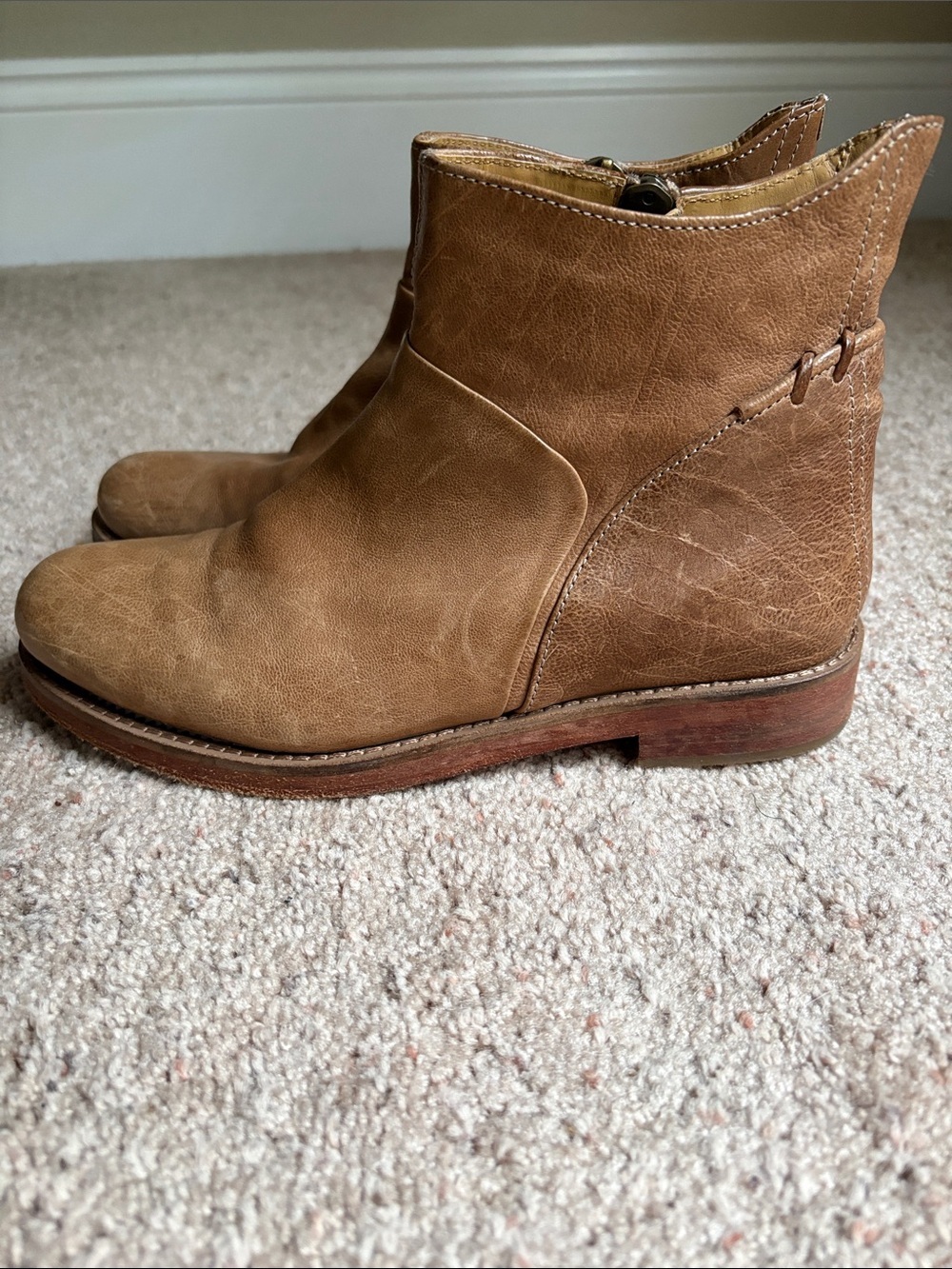 J SHOES Handcrafted Leather Ankle Boots handmade size 6.5 tan neutral boho